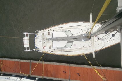 Hire Sailboat Van de Stadt Caribbean 40 Goa Velha