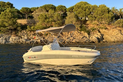 Rental Boat without license  Remus 450 Roses