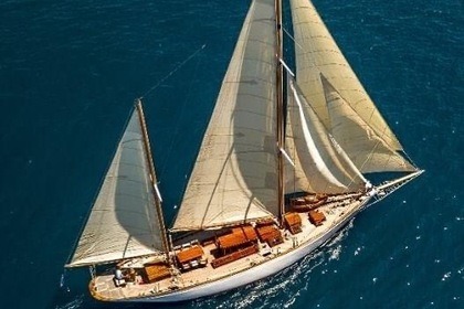 Charter Sailboat Le marchand Ketch marconi Marseille
