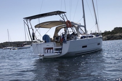 Hire Sailboat Dufour Dufour 390 Grand Large Ajaccio