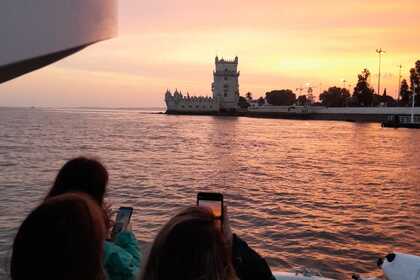 Aluguel Lancha Quicksilver Pilothouse 650 Lisboa