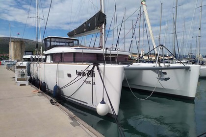 Location Catamaran Lagoon Lagoon 450 Sport Trogir