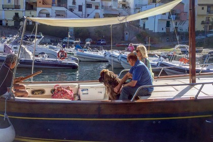 Charter Motorboat APREAMARE SMERALDO Sorrento