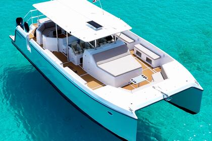 Charter Motorboat Catamaran Catamaran 45 La Romana