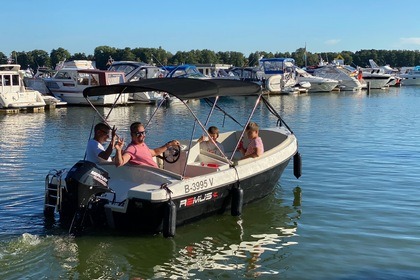 Hire Motorboat Remus Sloep 500 Berlin