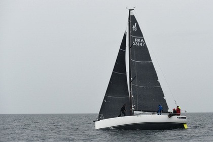 Hire Sailboat  J99 Arzon