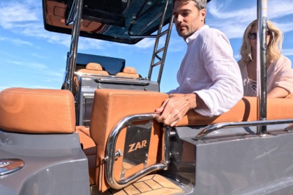 Miete RIB Zar Formenti 95 SL Les Marines de Cogolin