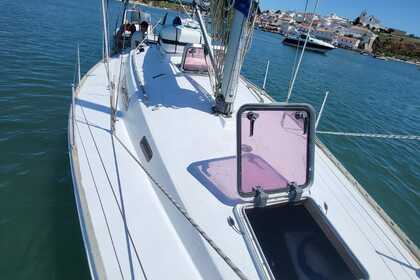 Hire Sailboat Sigma 33 Albufeira