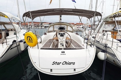 Hire Sailboat Bavaria Yachtbau Bavaria Cruiser 32  Vrulje