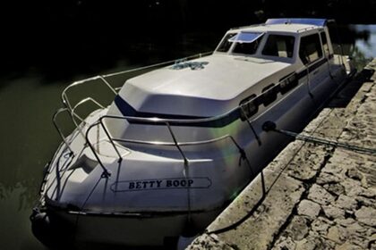 Noleggio Houseboat Classic Triton 1050 Homps