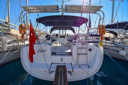 Charter Sailboat BENETEAU CYCLADES 50.5 Marmaris