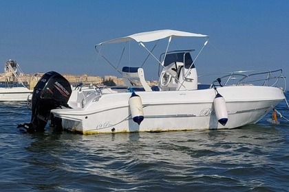 Hire Boat without licence  Tancredi Nautica Blue max Pro 19 Marzamemi