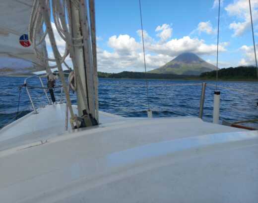 La Fortuna Sailboat Catalina 22 alt tag text