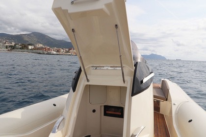 Hire RIB Bsc Semi rigide BSC B1 Saint-Malo