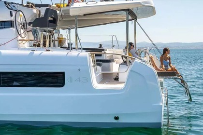 Rental Catamaran Lagoon Lagoon 43 Cugnana Verde
