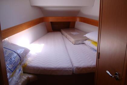 Noleggio Barca a vela JEANNEAU SUN ODYSSEY 42I Portisco