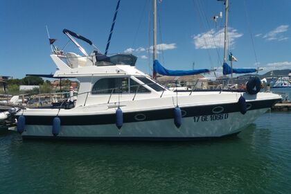 Hire Motorboat Sagemar Sagene 37 Sanremo