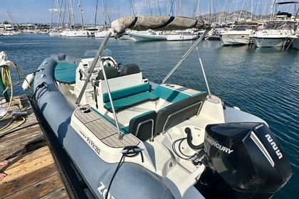 Hire RIB Zodiac Medline Ii Marseille