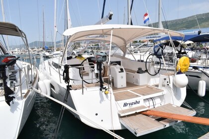 Чартер Парусная яхта JEANNEAU SUN ODYSSEY 490 Брач
