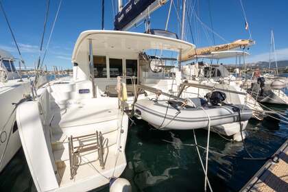 Rental Catamaran LAGOON LAGOON 39 Saint-Mandrier-sur-Mer