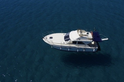 Rental Motorboat Fairline Corniche 31 Fly La Caletta