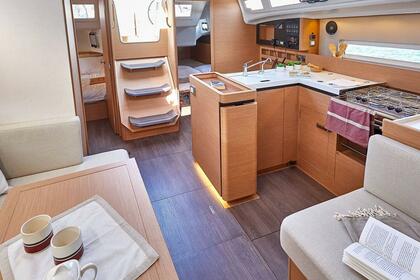 Ενοικίαση Ιστιοπλοϊκό σκάφος Sunsail 410 Πειραιάς