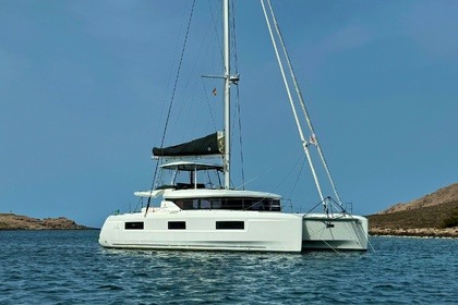 Hire Catamaran Lagoon Lagoon 46 Sint Maarten