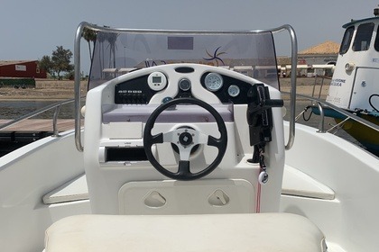 Noleggio Barca senza patente  ACQUAVIVA 550 OPEN Marzamemi