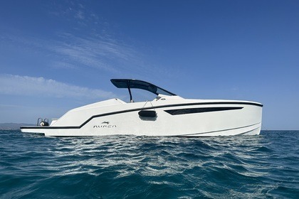 Hire Motorboat Aurea 30 'Cabin Dream Daycruiser Cagliari