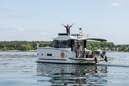 Hyra båt Motorbåt Cobra Yachts FUTURA 40 Grand Horizon Göhren-Lebbin