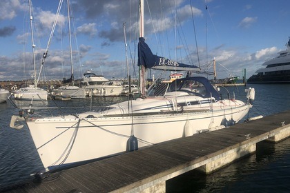 Charter Sailboat  Elan 333 Poole