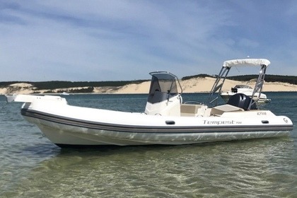 Charter RIB Capelli Capelli Tempest 700 Lège-Cap-Ferret