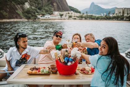 Noleggio Barca a motore Intermarine Bmw Rio de Janeiro