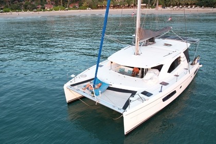 Charter Catamaran Robertson & Caine Leopard 44 Phuket