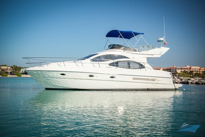 Verhuur Motorboot Azimut Azimut 42 Playa del Carmen