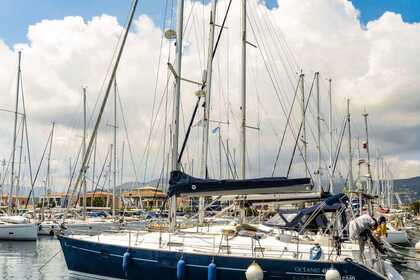 Czarter Jacht żaglowy Beneteau Oceanis 411 Procida
