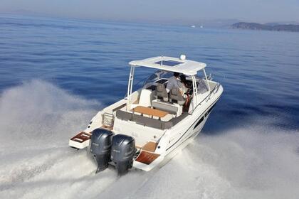 Charter Motorboat Jeanneau Cap Camarat 9.0 Wa Saint-Raphaël