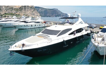 Hire Motor yacht Sunseeker 88 Corfu