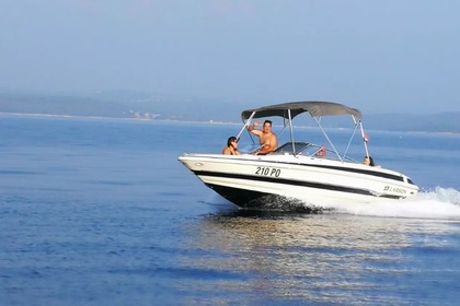 Rental Motorboat Larson 230 Poreč