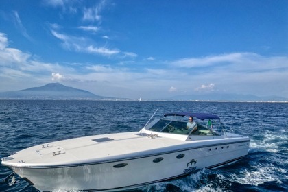 Hire Motorboat Itama Itama 38 Sorrento