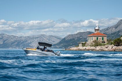 Rental Motorboat Quicksilver 675 Makarska Riviera