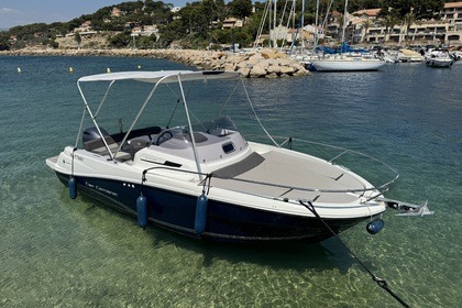 Location Bateau à moteur Jeanneau Cap Camarat 6.5 Wa Saint-Cyr-sur-Mer