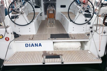 Verhuur Zeilboot Jeanneau Sun Odyssey 380 Procida