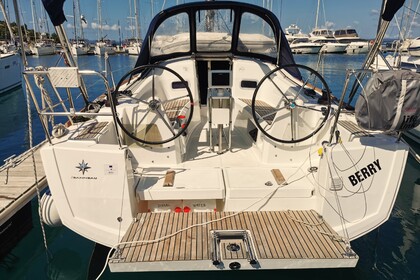 Charter Sailboat Jeanneau Sun Odyssey 349 Drage, Pakoštane