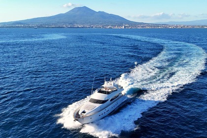 Rental Motor yacht Maiora yacht Maiora 24 s Capri