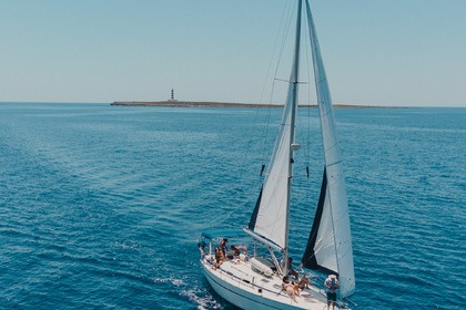 Alquiler Velero Bavaria 40 Maó-Mahón
