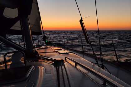 Charter Sailboat Bavaria Bavaria 46 Benalmádena