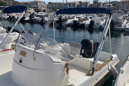 Location Bateau à moteur Jeanneau CAP CAMARAT 545 Sanary-sur-Mer
