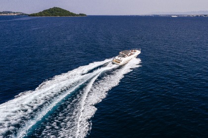 Чартер Моторная яхта Innovazione e Progetti 44 SC Задарский округ