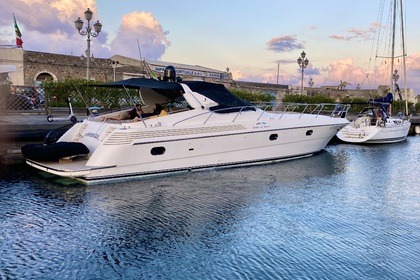 Noleggio Yacht a motore Cantieri di Sarnico Maxim 55 Special Milazzo